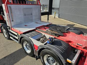 FH 540 8x4 / HMF 85 t/m CRANE + JIB + WINCH / KRAN